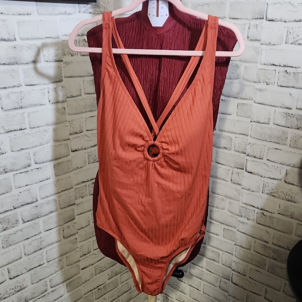 Kona Sol SZ XL One Piece Swimsuit